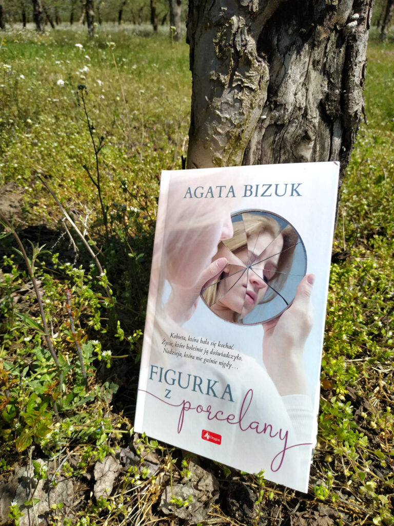 Figurka z porcelany